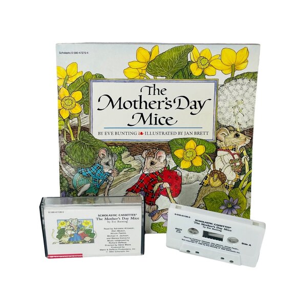 Scholastic Other - The Mothers Day Mice Picture Book & Cassette Set By Eve Bunting & Jan Brett
